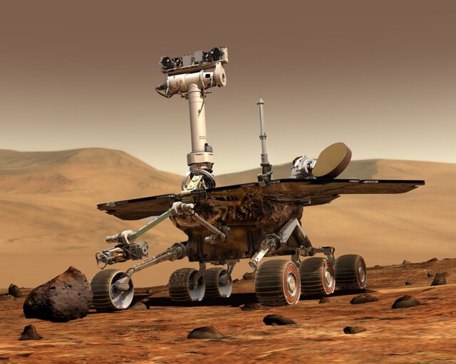 How long does it take for a radio signal to travel between Mars and Earth?