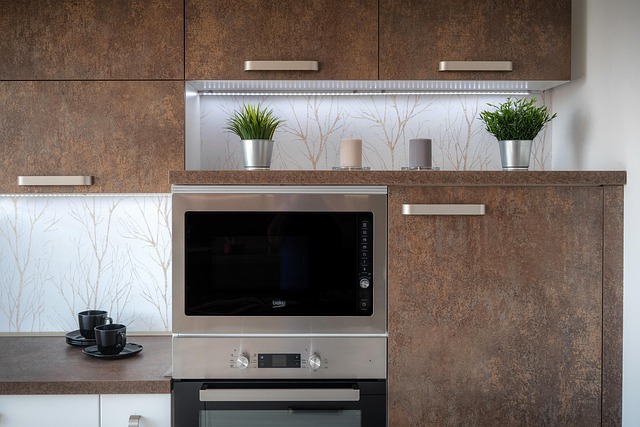 kitchen 6914223 640
