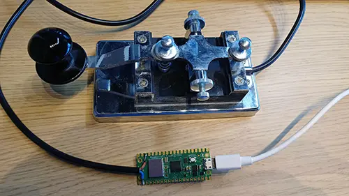 Connecting a Morse Key to a Computer with a Raspberry Pi Pico